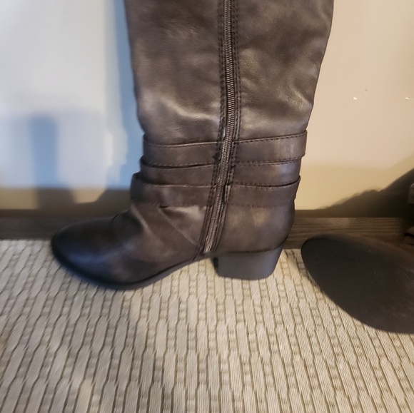 S.o brand boots brand new - Picture 3 of 3